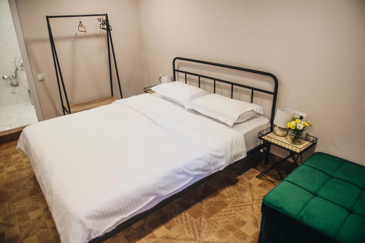 Homey Tbilisi Esterno foto
